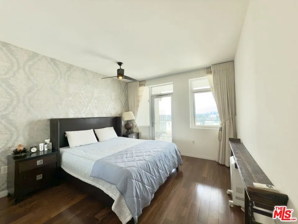 3785 Wilshire Boulevard 1905, Los Angeles, California 90010 home-pic-12